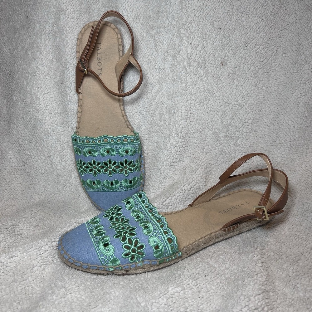 Talbots Women's Chambray Eyelet Espadrille Sandals Size 9.5 Floral Summer Beachy